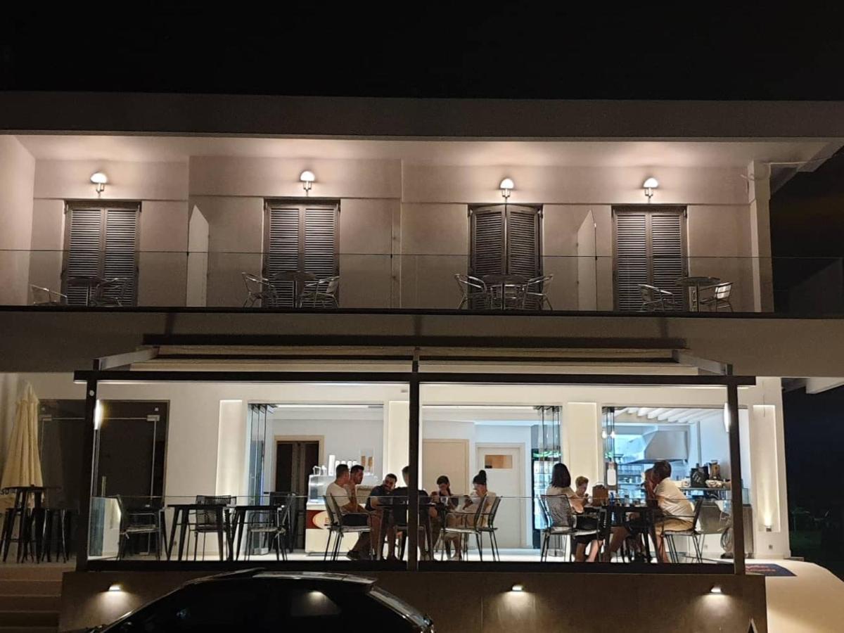 Angelo Cafe Hotel Tolón 외부 사진